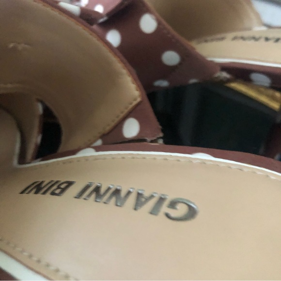 NWOB Vintage Gianni Bini Satin Polka Dot Heeled Mules - Picture 7 of 12